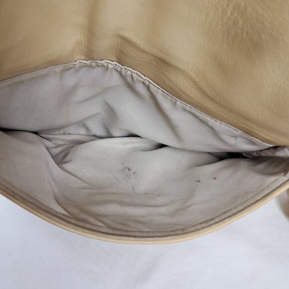 Perlina New York Soft Buttercup Yellow Messenger Purse Shoulder Bag - Picture 11 of 16